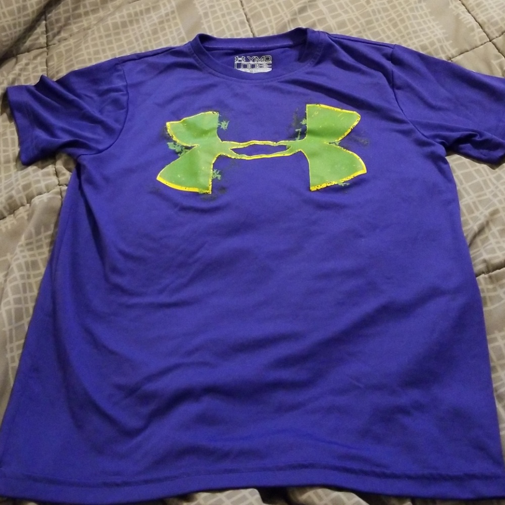 Boys Under Armour Tshirt